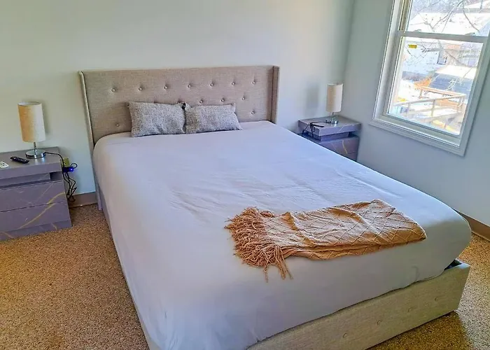 Comfort & Cozy 3/2 In Macomb, Il Апартаменты *